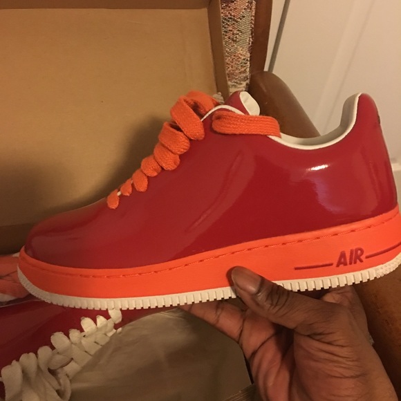 Vintagefirst between two brands AirForce1-Supreme - Picture 5 of 7